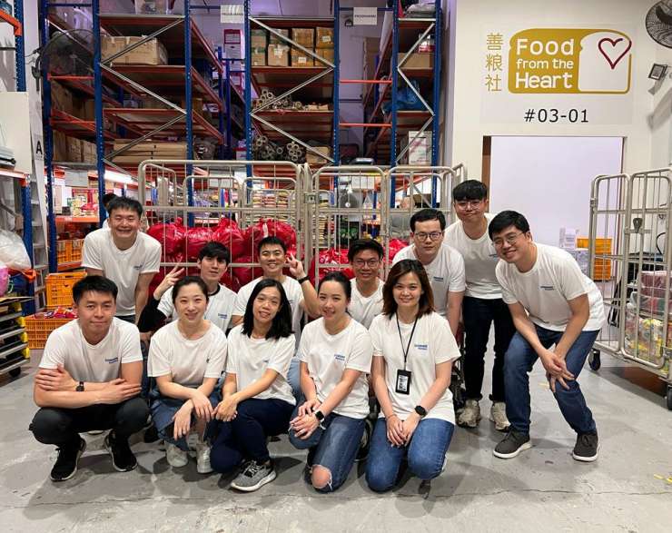 Linnovate Partners Singapore Volunteers at Food from the Heart